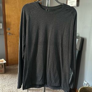 Men’s lululemon long sleeve
